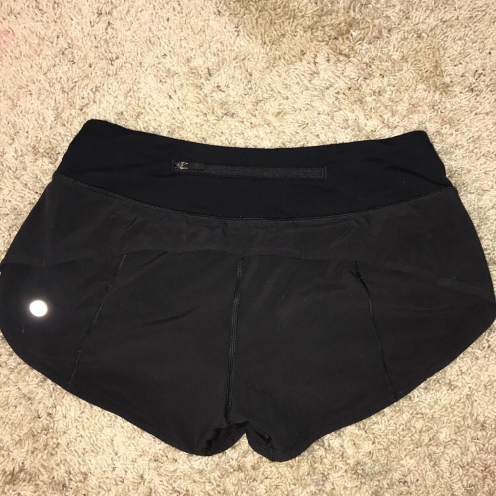 Lululemon short